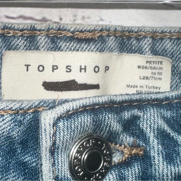 Top Shop Light Wash Frayed Hem Jeans Size 26 - Picture 2 of 3